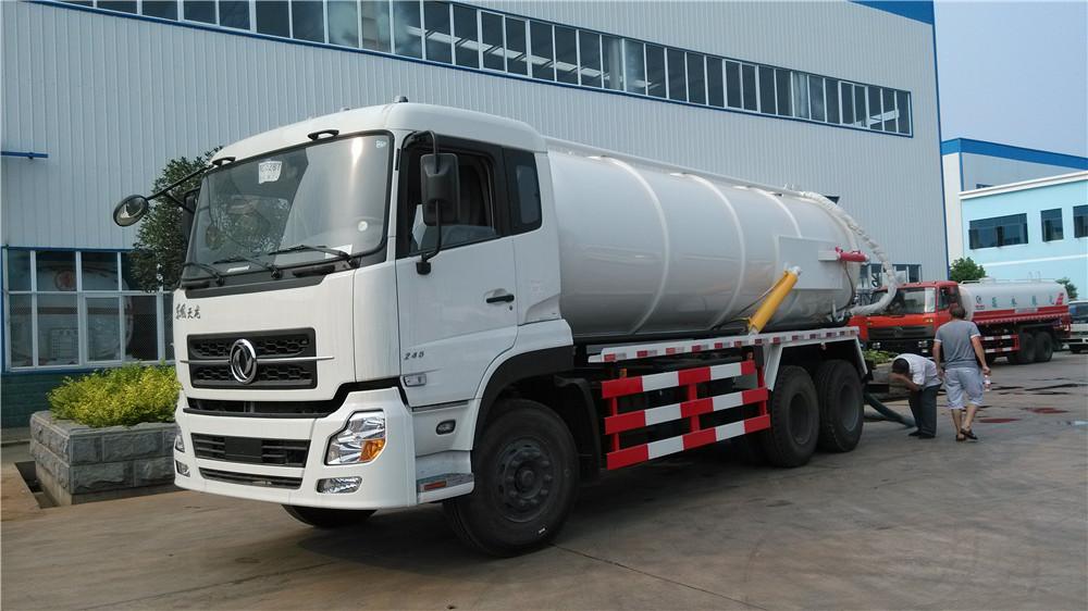 sewage suction truck