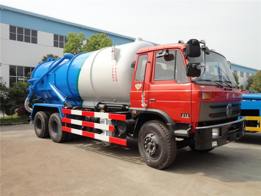 sewage suction truck