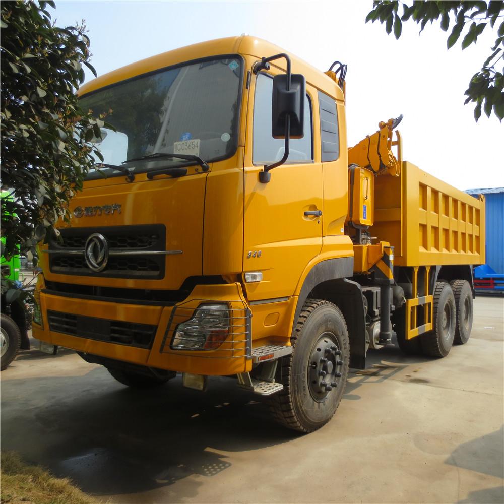 30 ton dump truck with crane