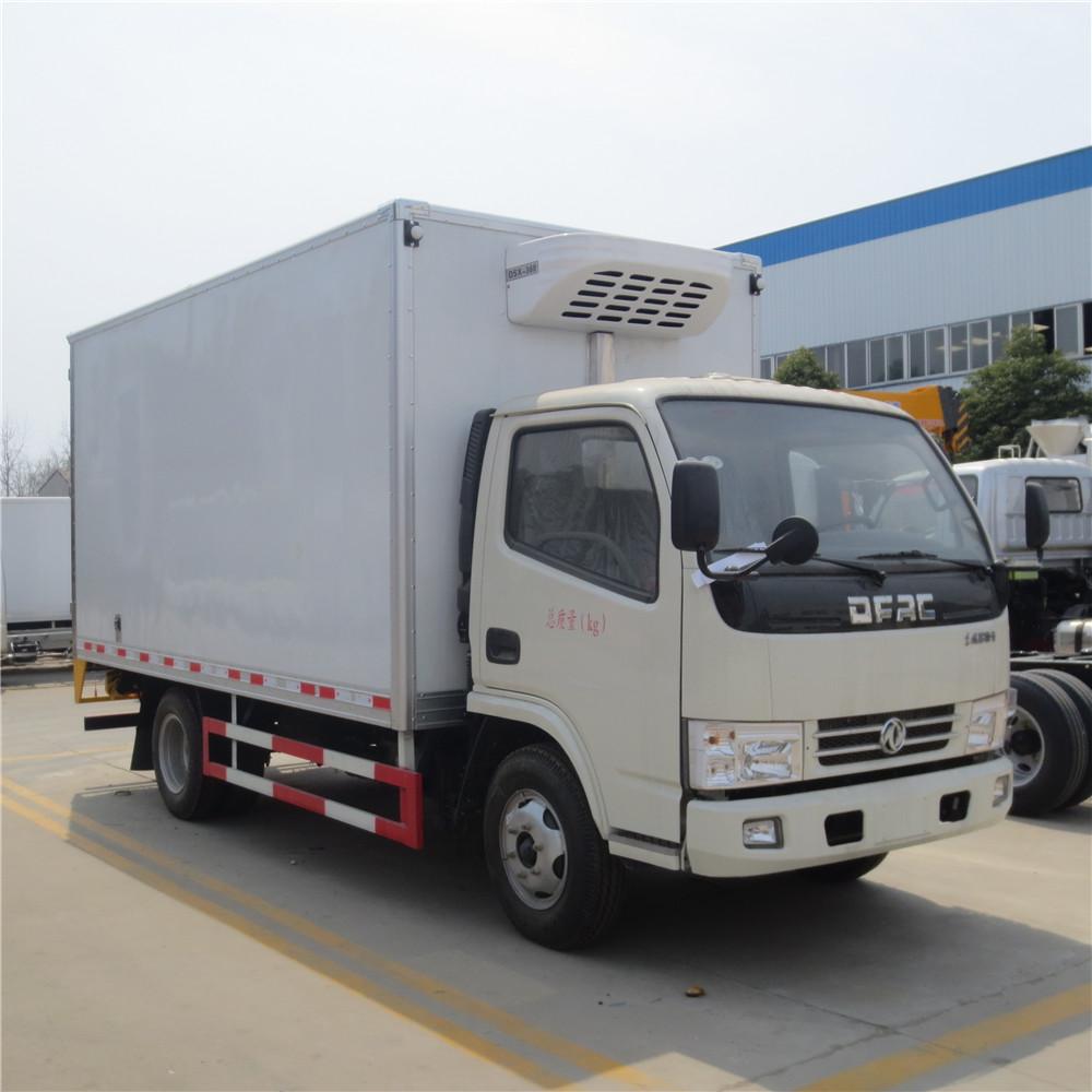 Dongfeng 6 Wheel Freezer Truck, Refrigerated Truck