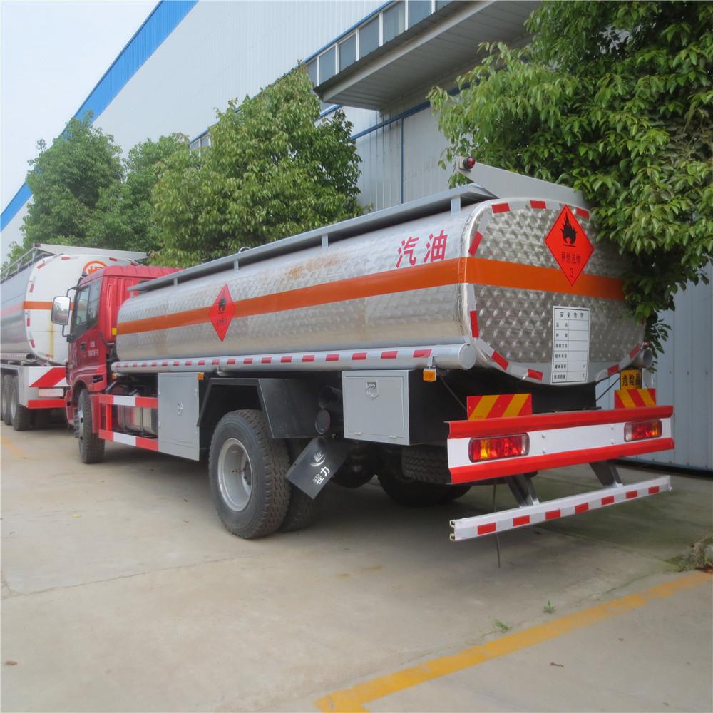 12000 liter fuel dispenser truck