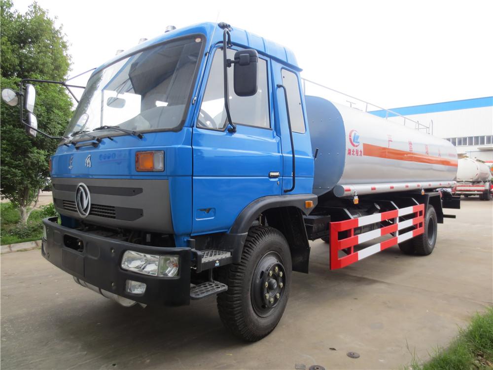 Dongfeng 6 Wheel Mobile Fuel Dispenser Truck, Fuel Tanker