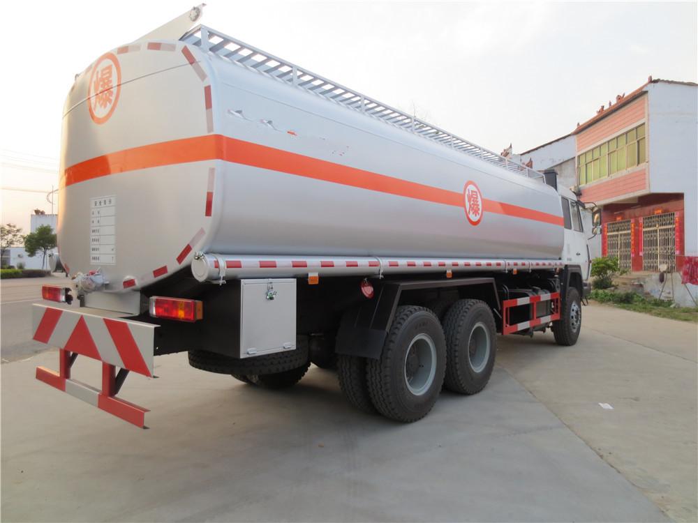 Shacman 5000 Gallon Oil Tanker, Fuel Tanker