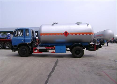 4*2 8000 Liters Lpg Gas Dispenser, LPG Tanker