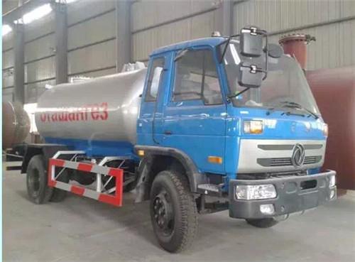 4*2 8000 Liters Lpg Gas Dispenser, LPG Tanker