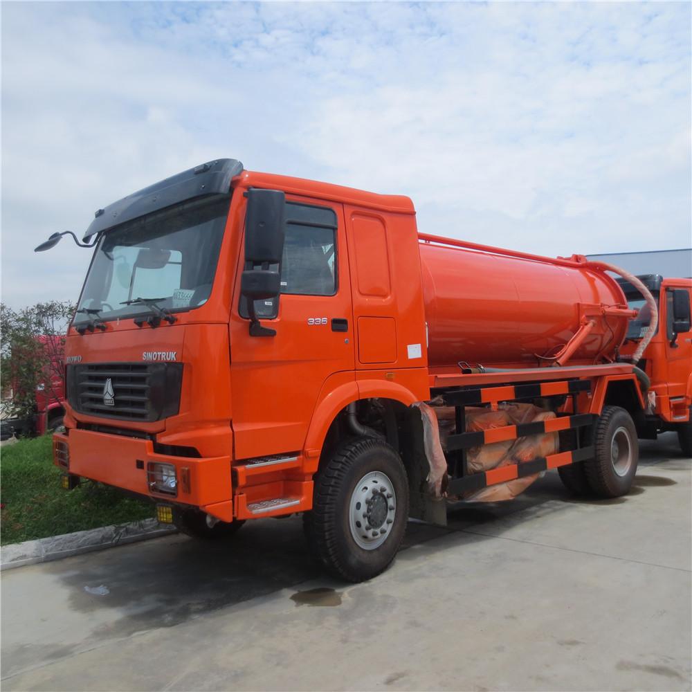 Howo 4*4 Sewage Suction Truck, Vacuum Suction Cleaning Truck