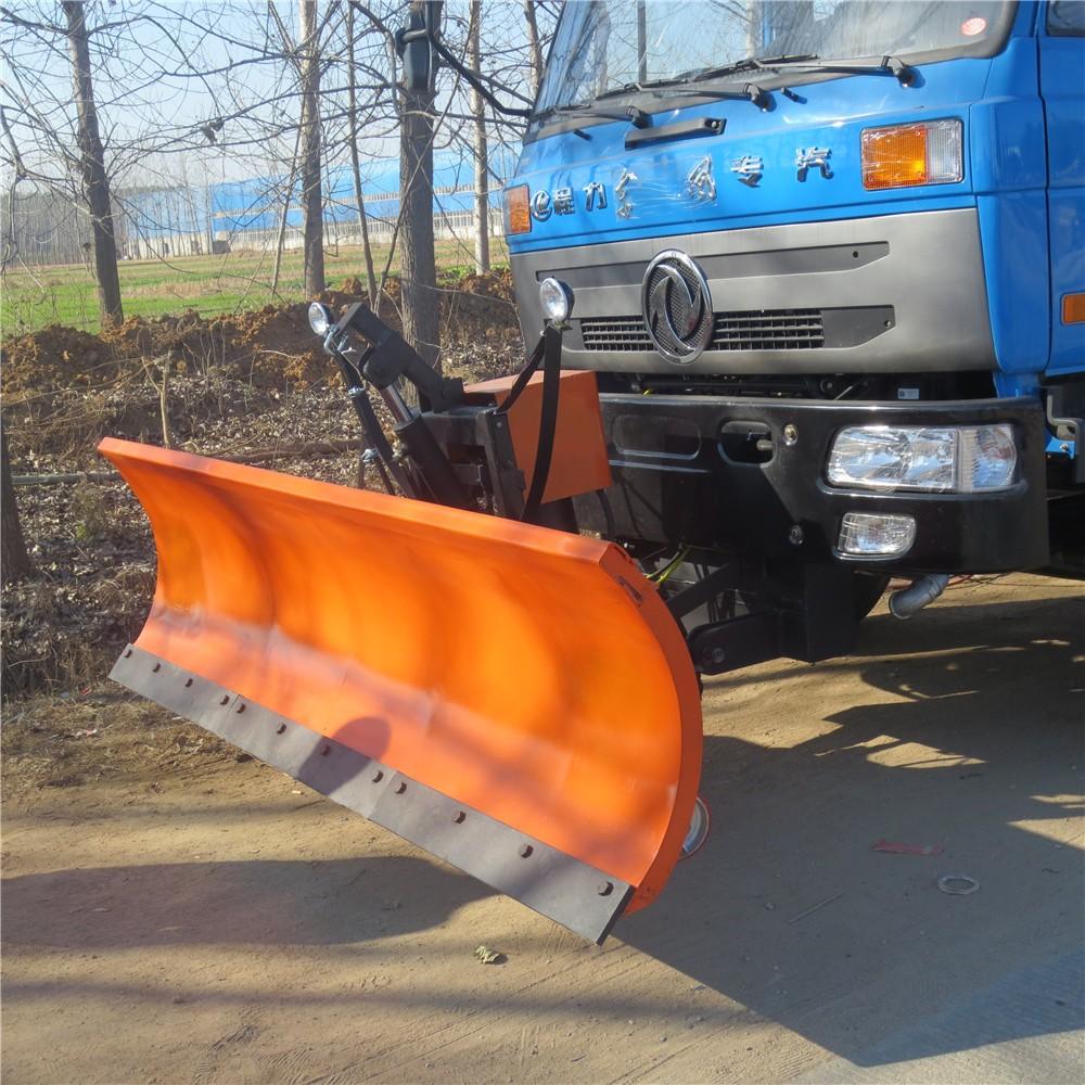 Dongfeng 12 M3 Sewage Tanker, Vacuum Suction Cleaning Truck