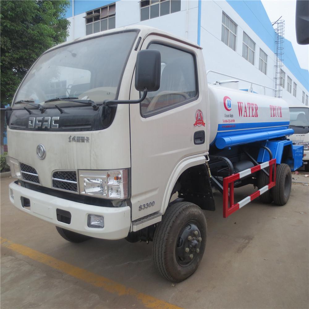 4*4 water tank truck 3000 liter