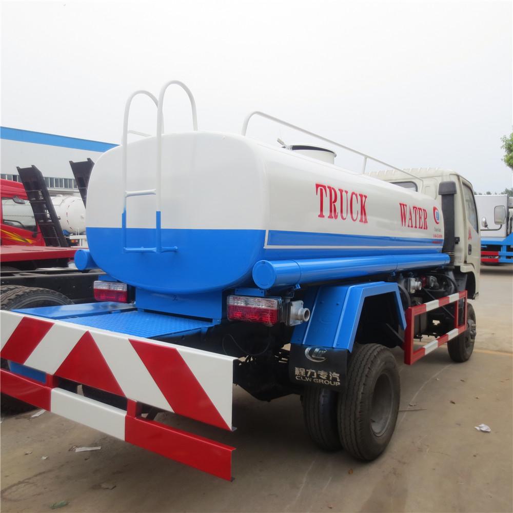 Dongfeng 4*4 Water Tank Truck 3000 Liter, Water Truck