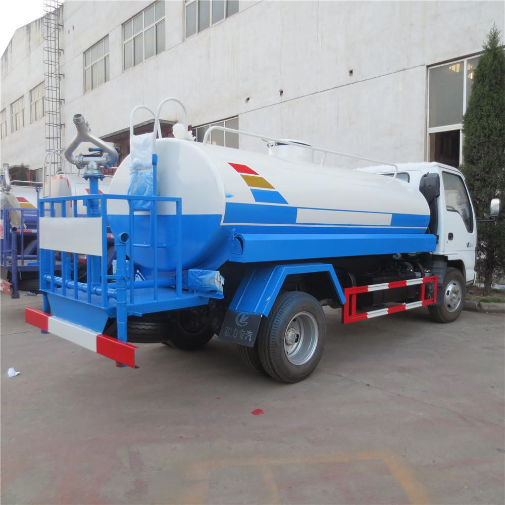 5 m3 water wagon truck