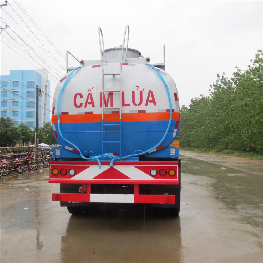 3 axle oil tank semitrailer