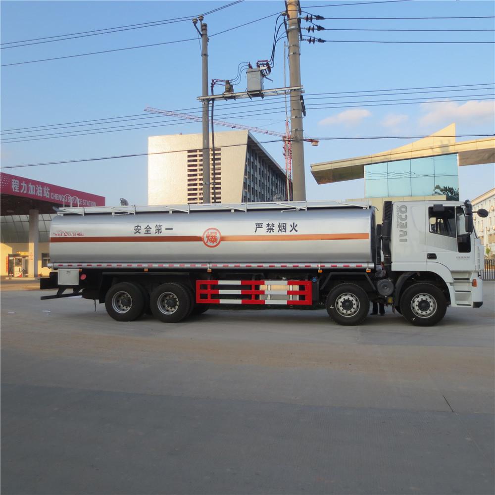 12 Wheel Fuel Tanker Truck Capacity, Fuel Tanker