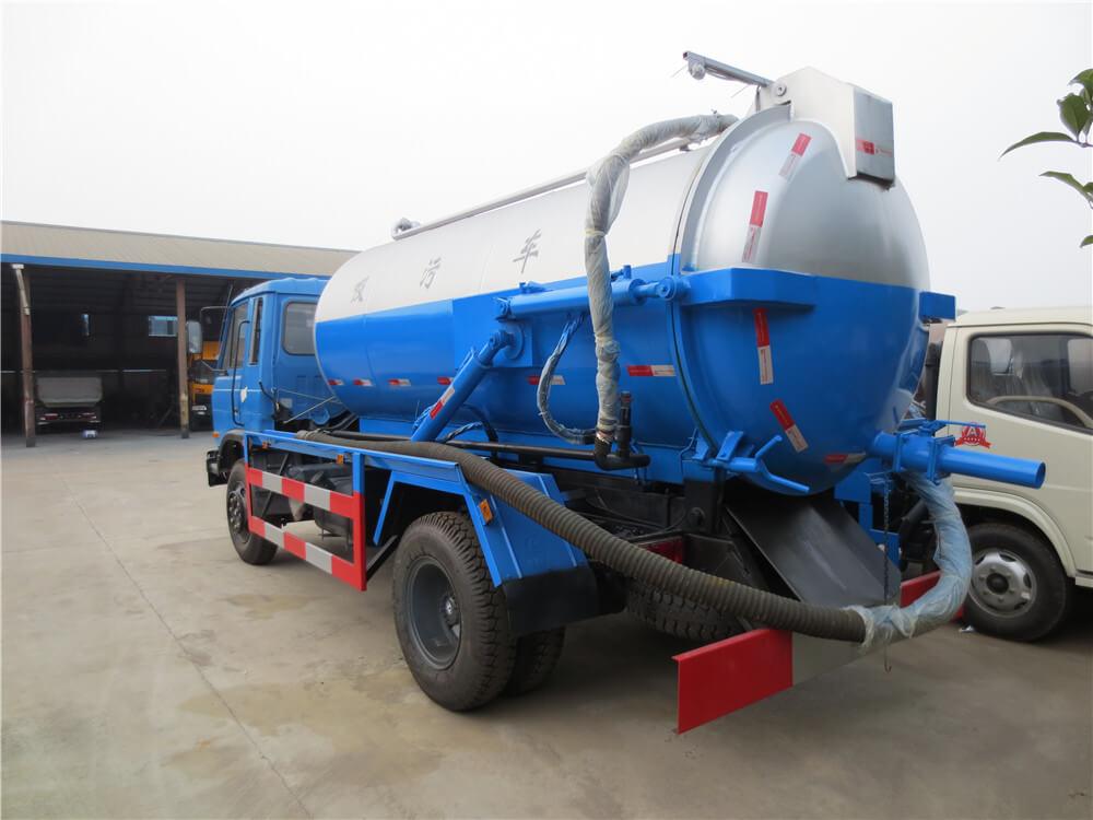 Dongfeng 8 Cbm Sewage Tank, Vacuum Suction Cleaning Truck